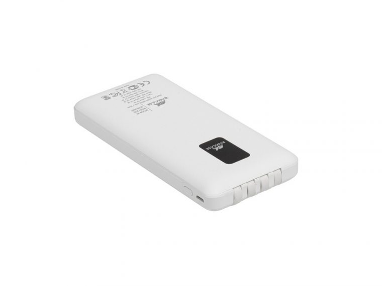 Внешний аккумулятор с дисплеем и встроенными кабелями VA2210, 10000 mAh — изображение 10