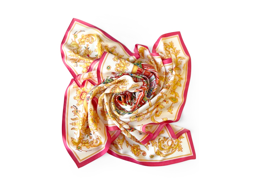 Платок «Собор Василия Блаженного» — изображение 3