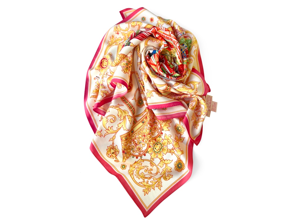 Платок «Собор Василия Блаженного» — изображение 4